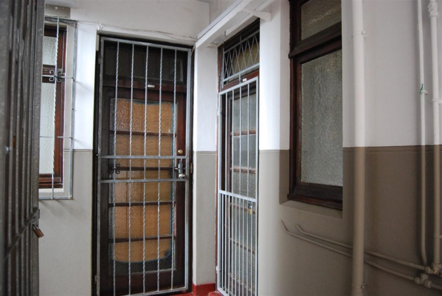 To Let 1 Bedroom Property for Rent in Port Elizabeth Central Eastern Cape